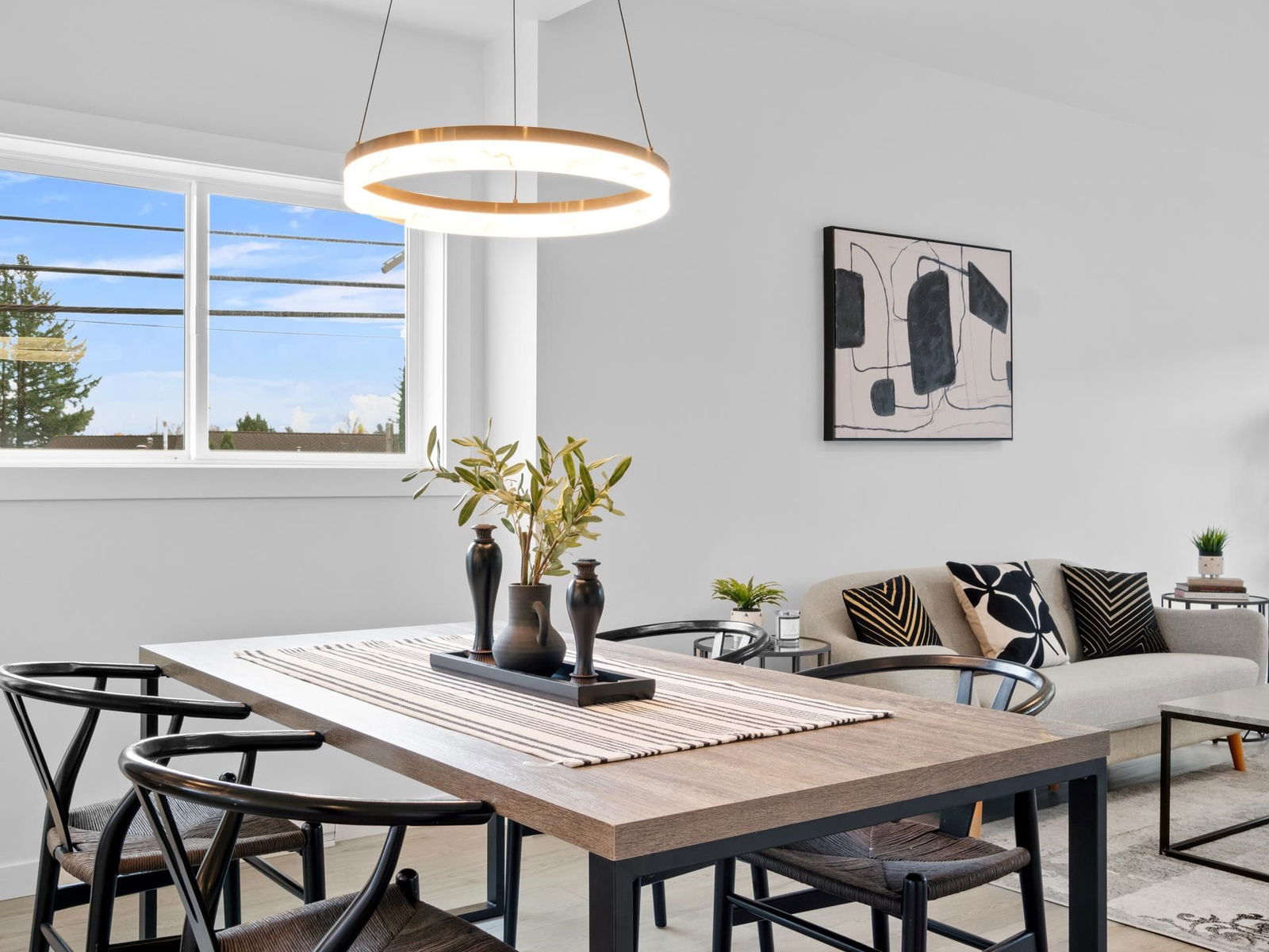 Image of home for listing MLS® R2989301