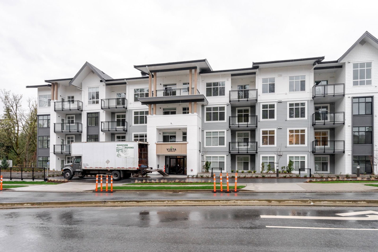 Listing Image 37