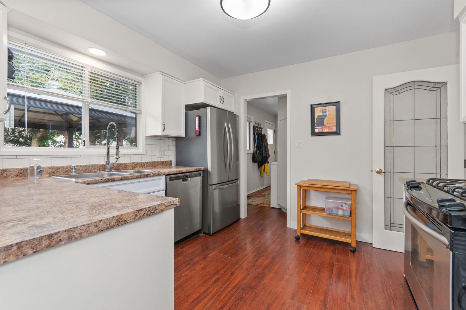 Listing Image 16