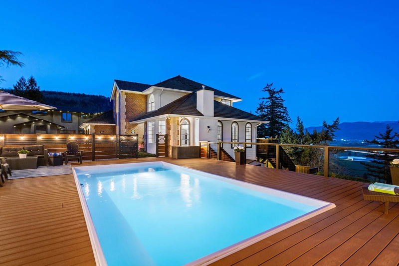 35993 Eaglecrest Place, Abbotsford, British Columbia
