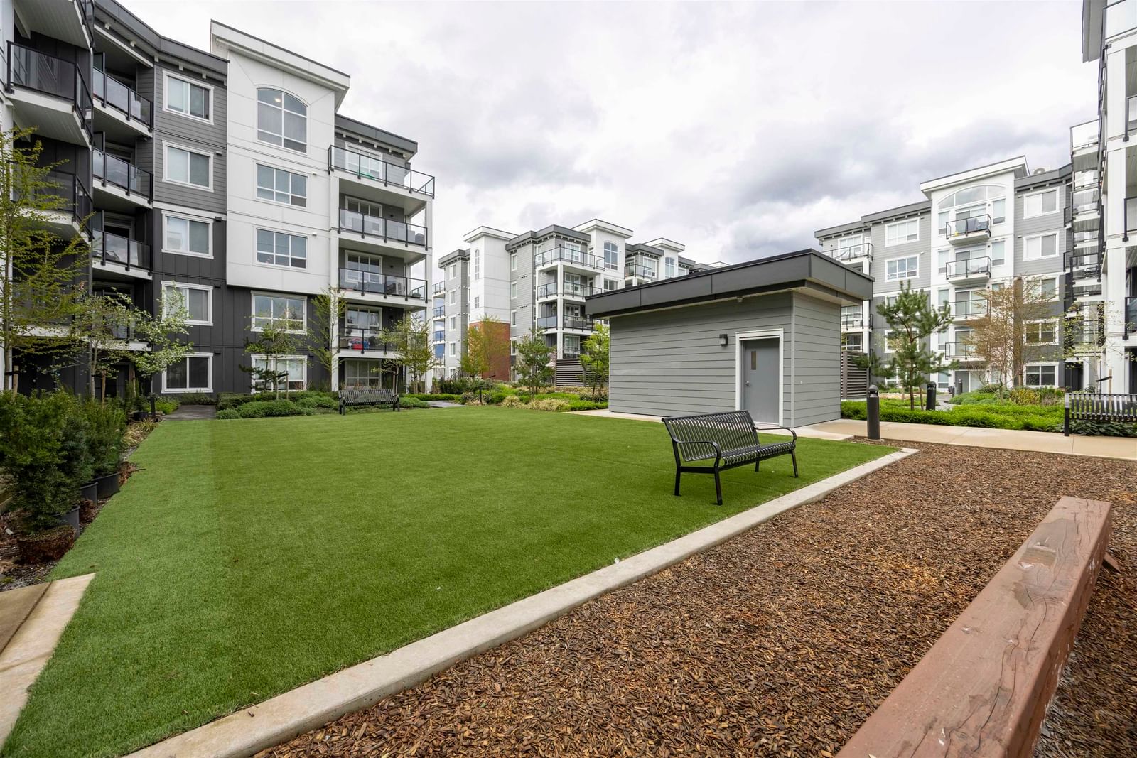 Listing Image 16