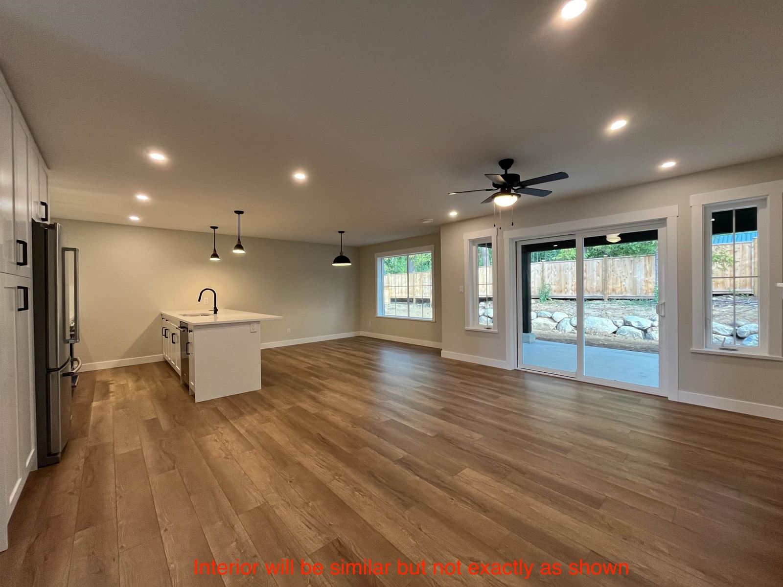 Listing Image 10