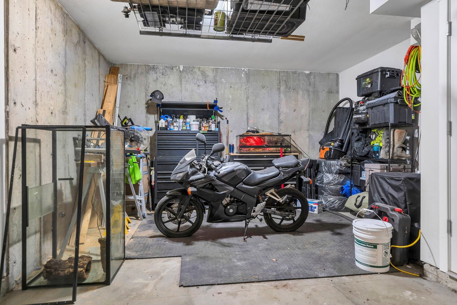 Listing Image 33