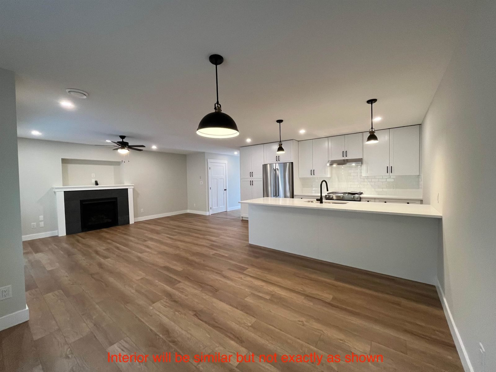 Listing Image 5