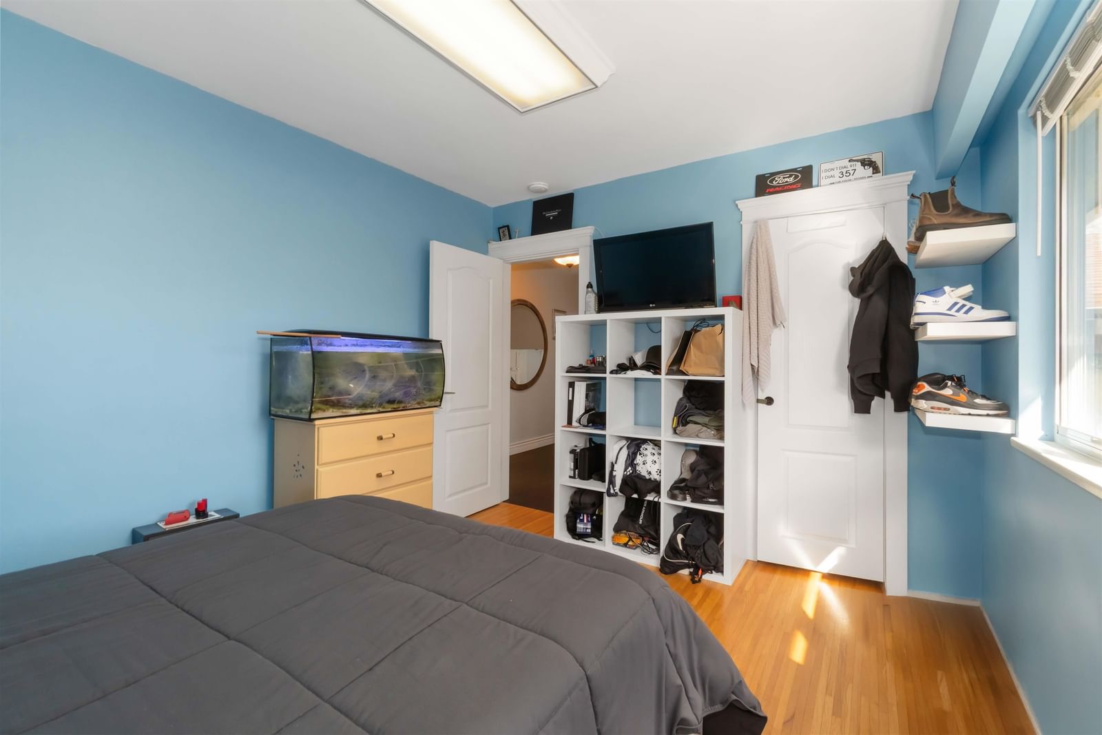 Listing Image 14