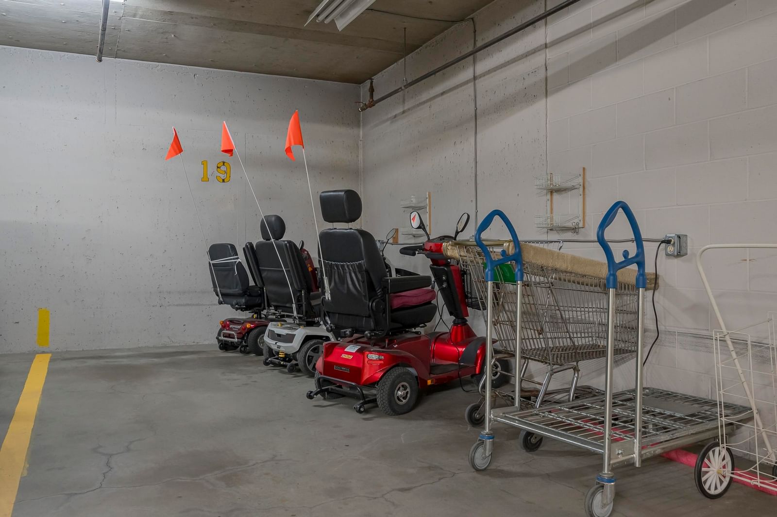 Listing Image 31