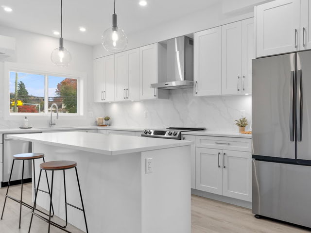 3 - 1655 Agassiz Rosedale No 9 Highway