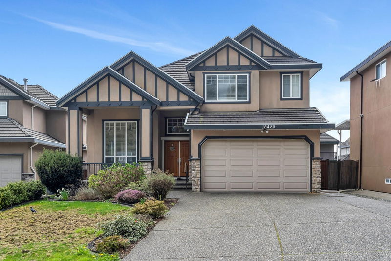 16488 104a Avenue, Surrey, British Columbia