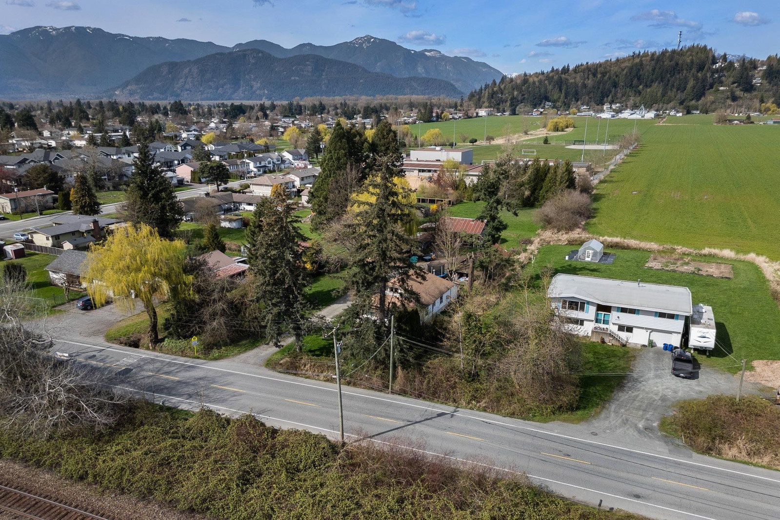 Listing Image 14