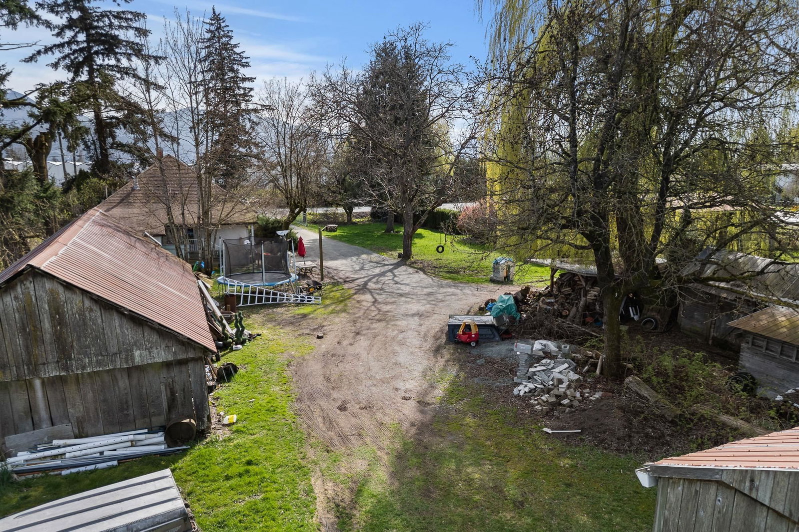 Listing Image 9