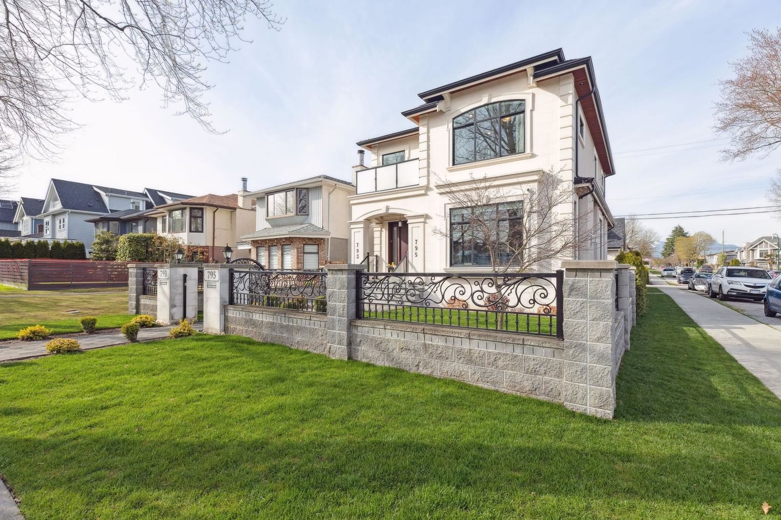 Listing Image 1