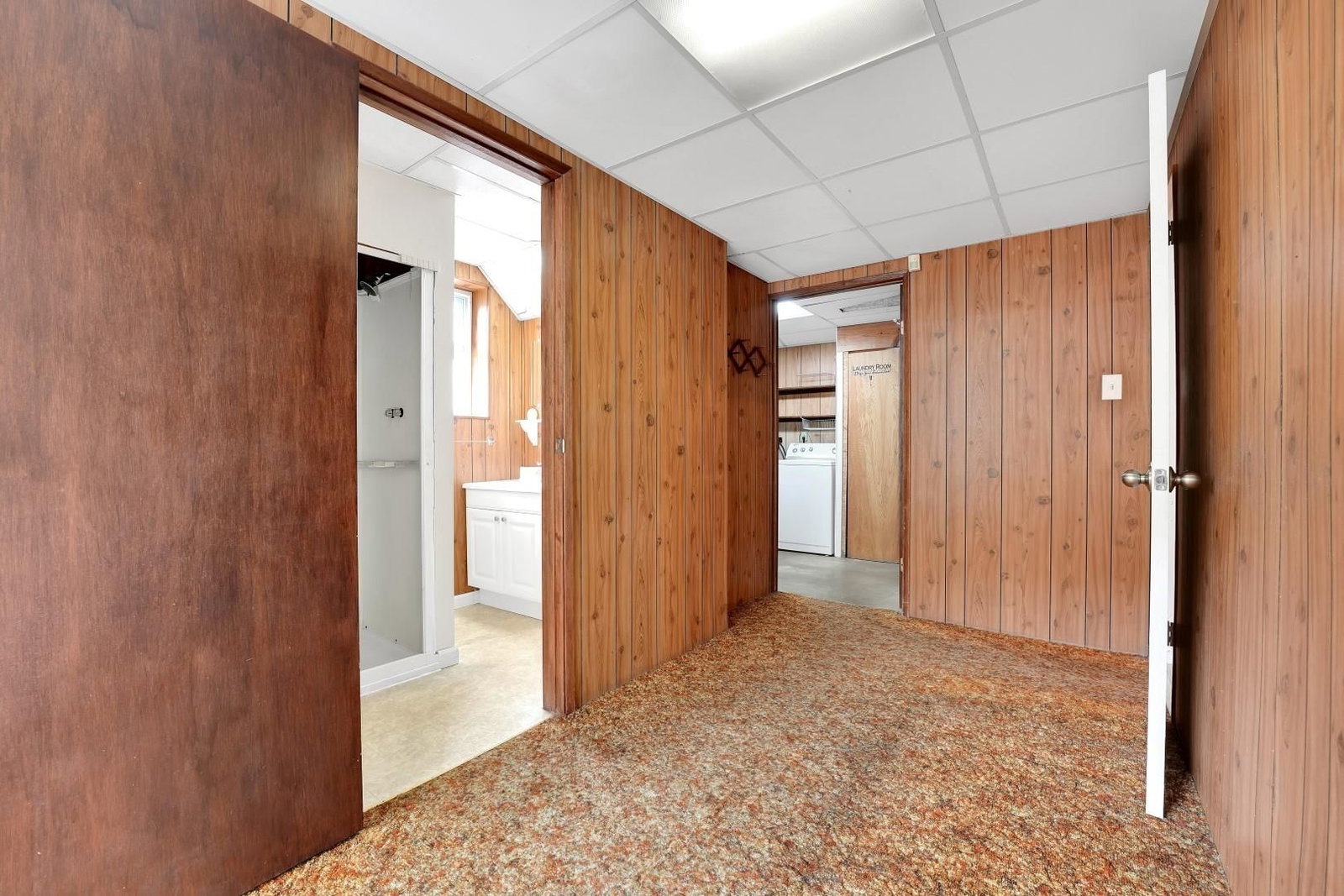 Listing Image 24