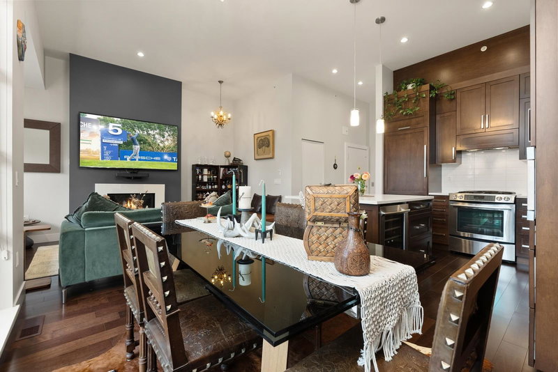 209 - 13585 16 Avenue, Surrey, V4A 1P6 | Image 3