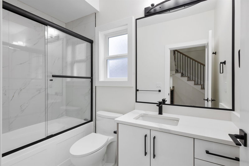 32545 Higginbottom Court, Mission, V2V 2T7 | Image 3