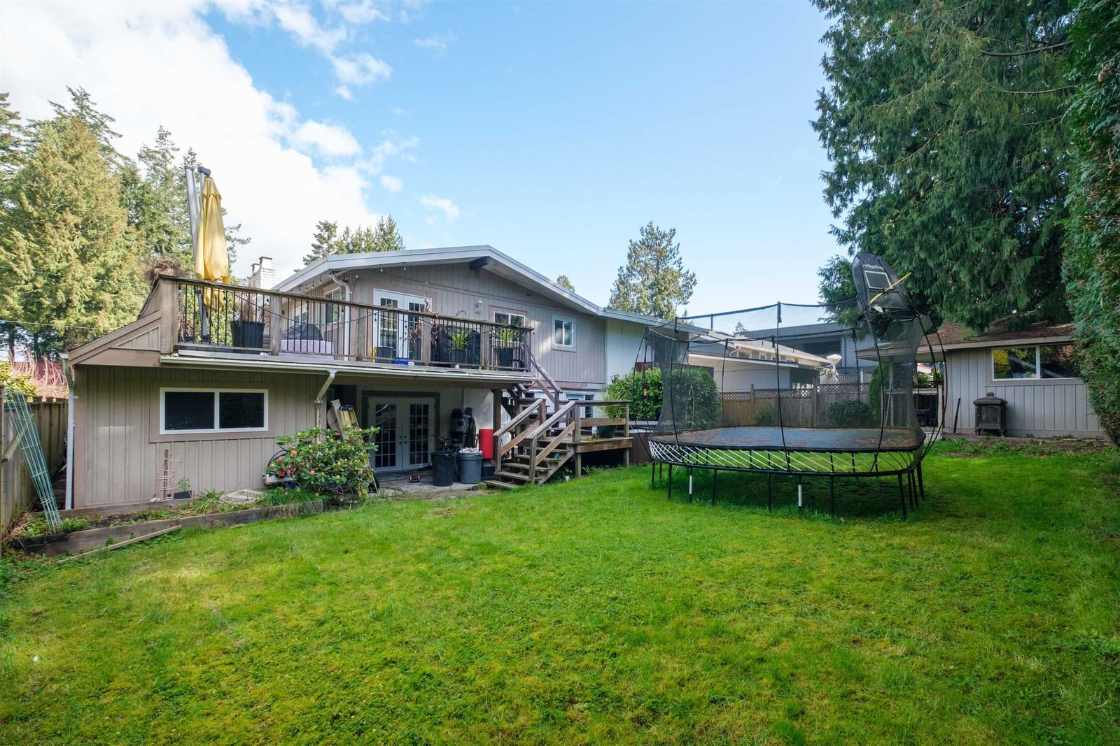 Listing Image 17