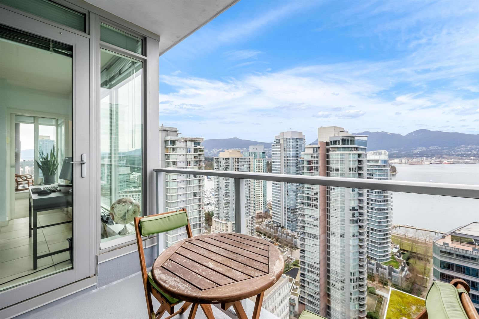 Listing Image 9