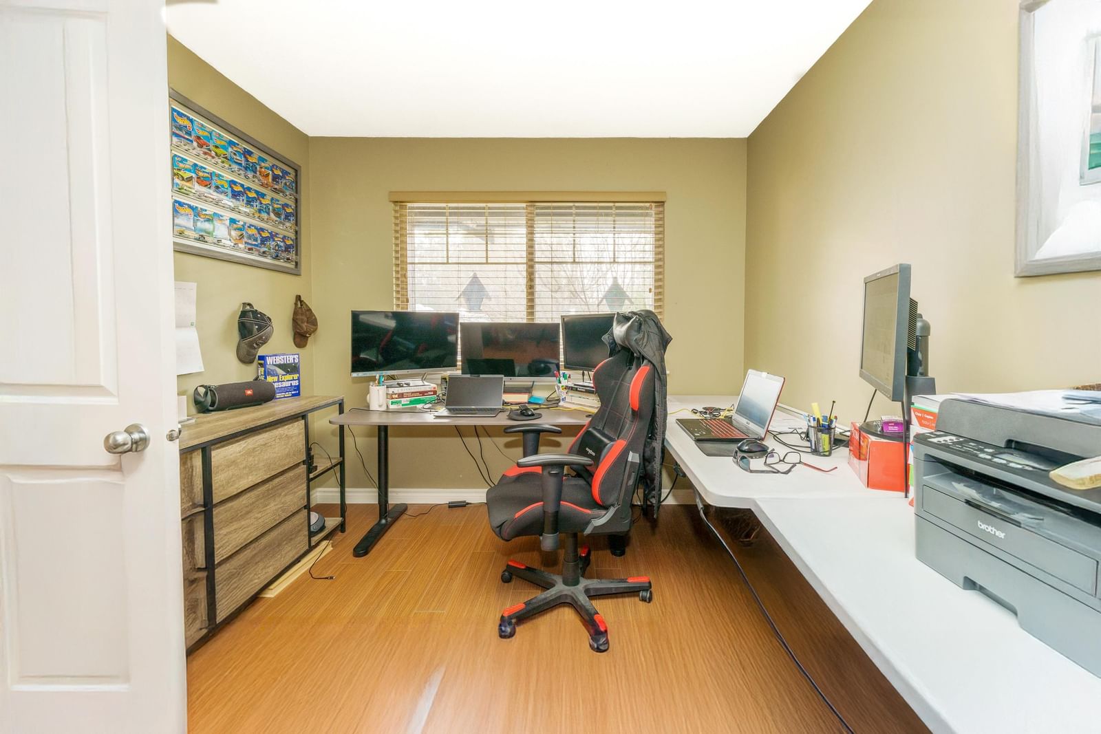 Listing Image 23