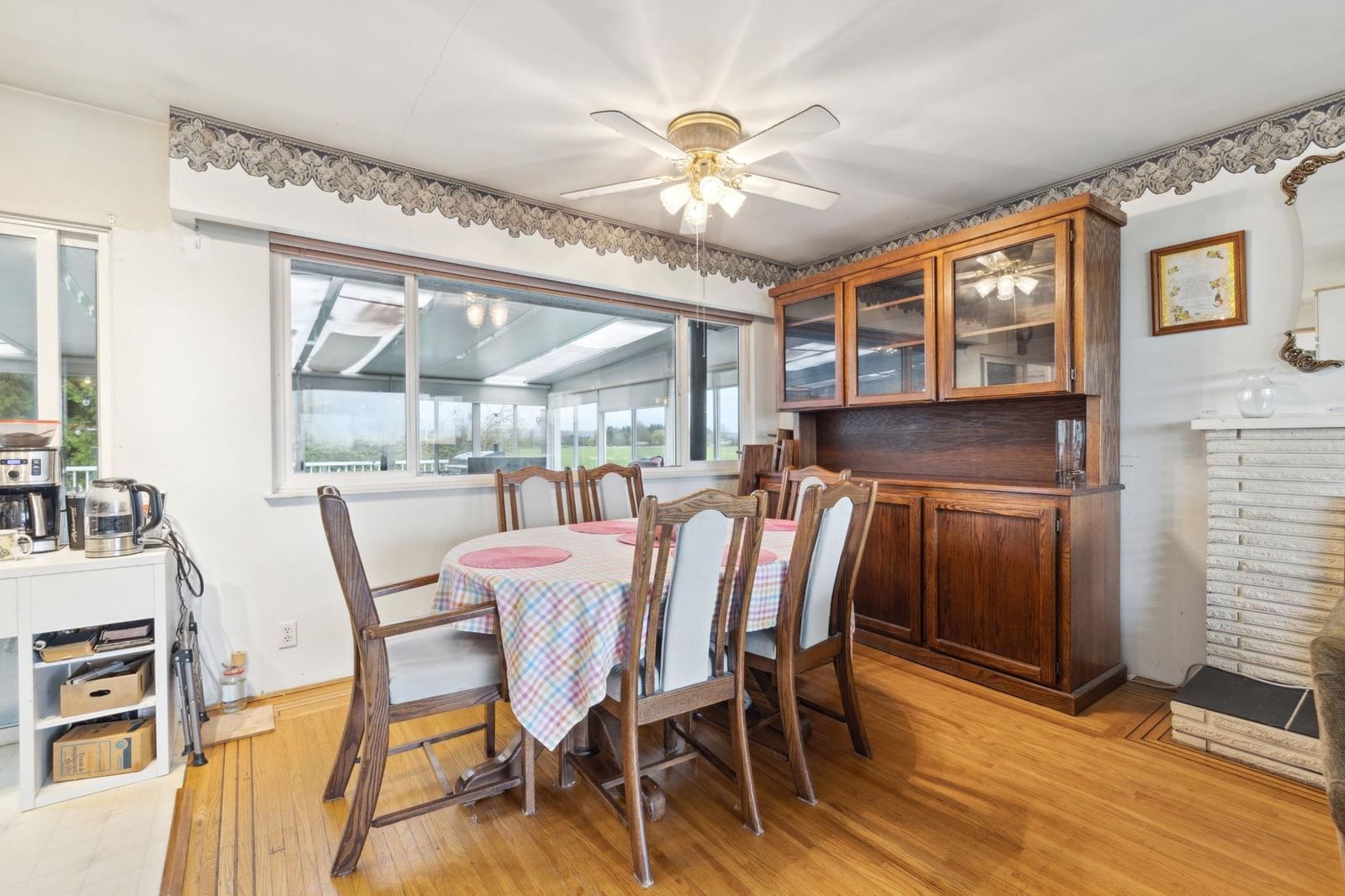 Listing Image 12