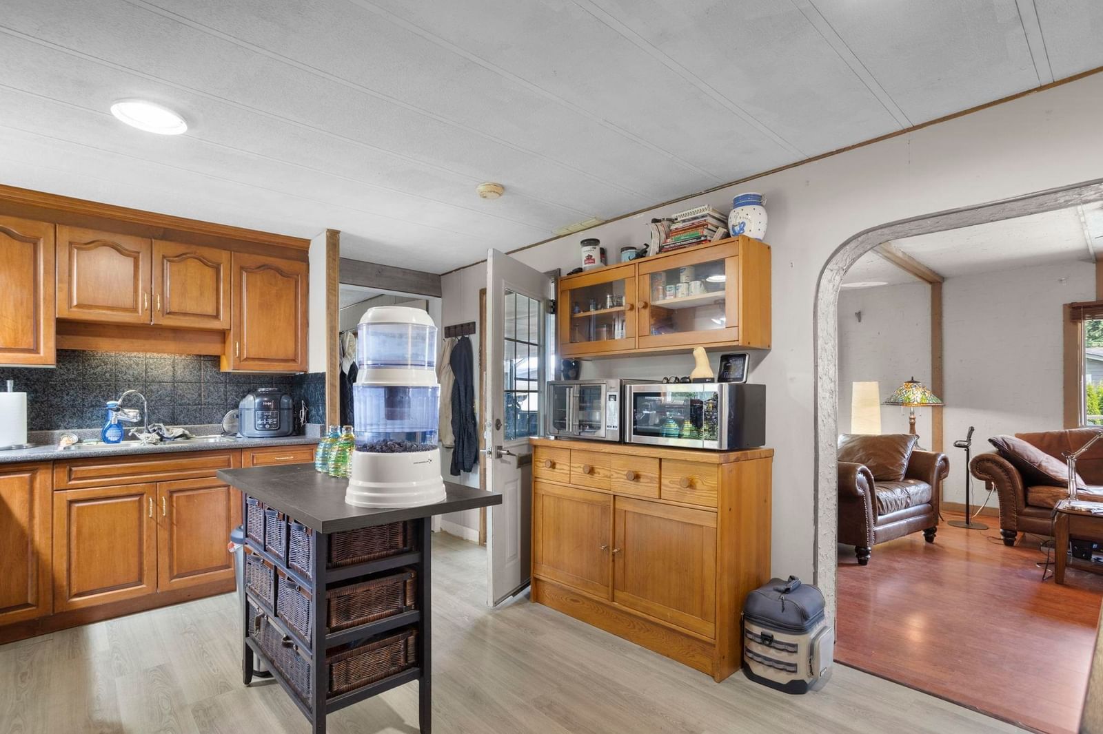 Listing Image 14