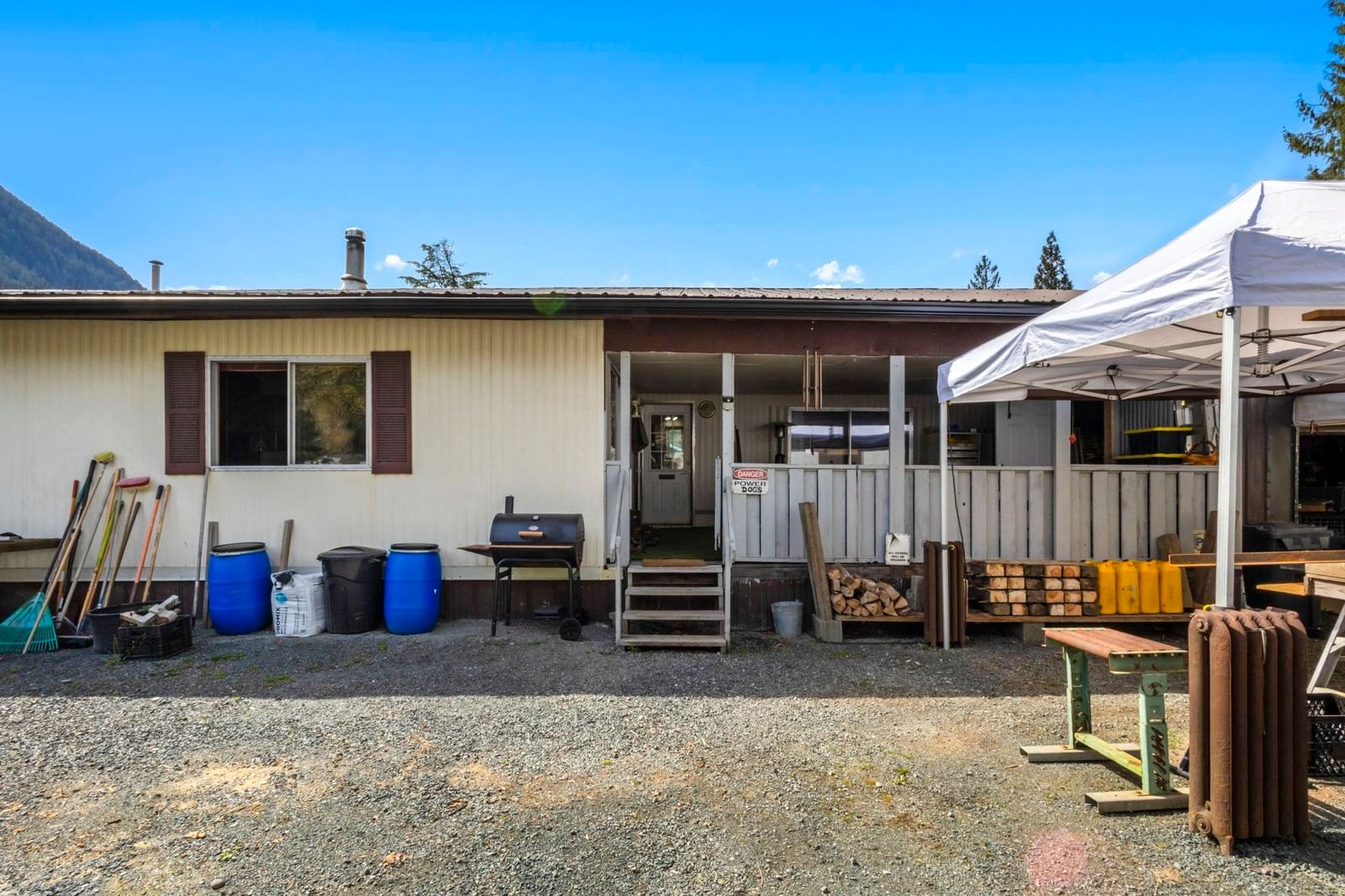 Listing Image 5