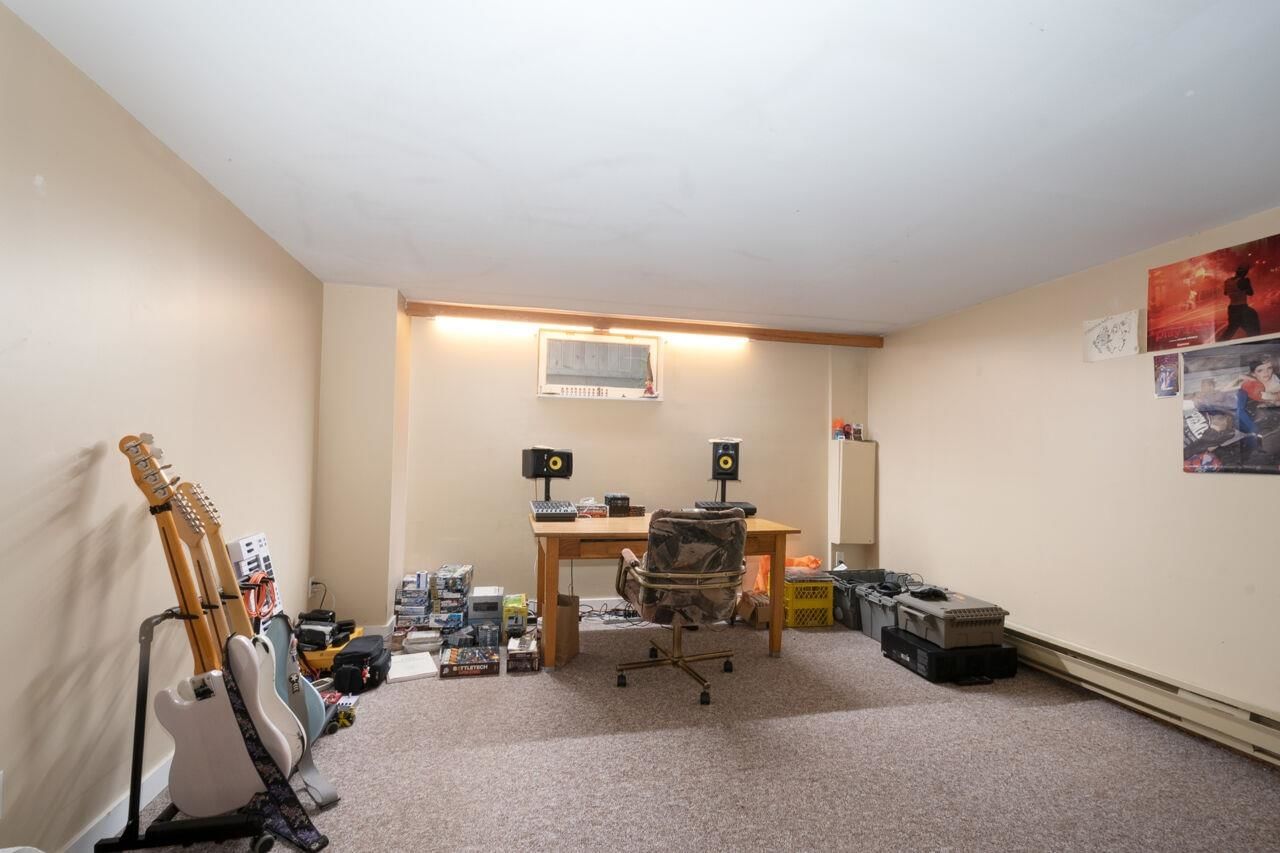 Listing Image 28