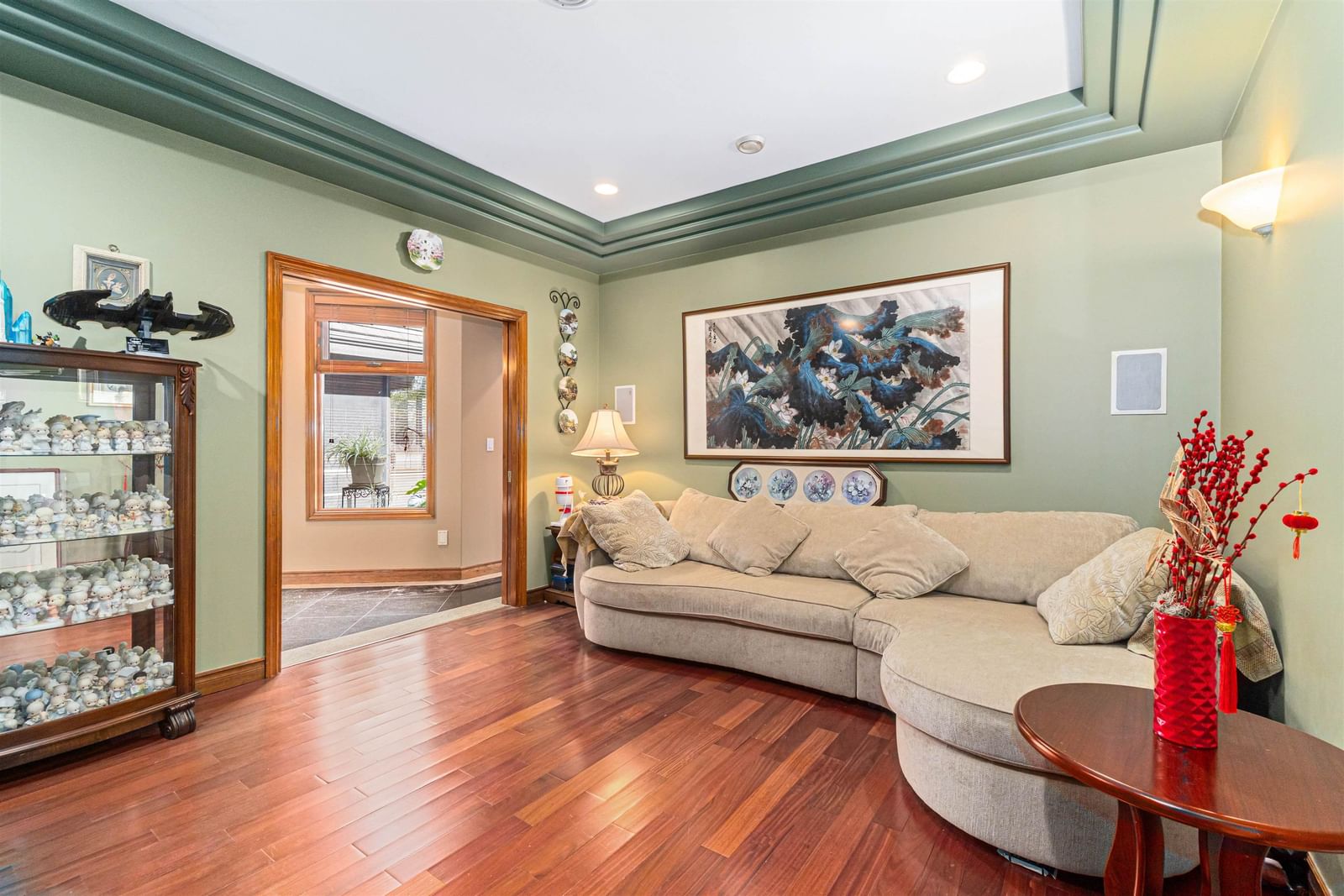 Listing Image 15