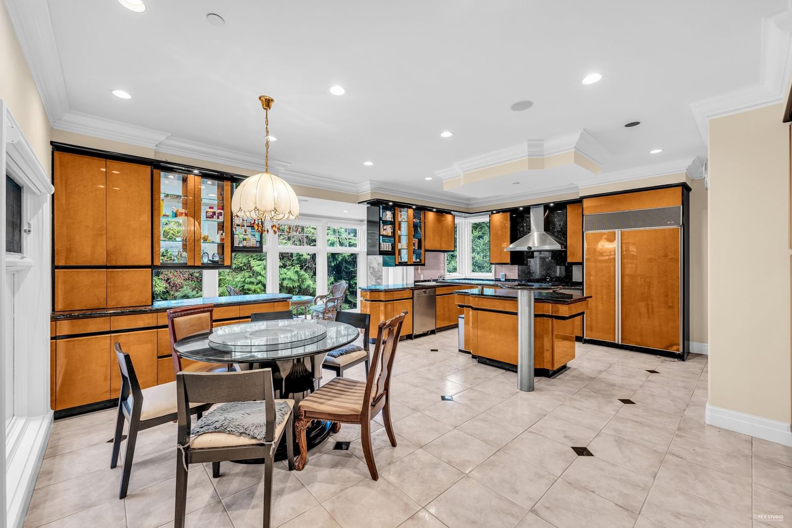 Listing Image 12