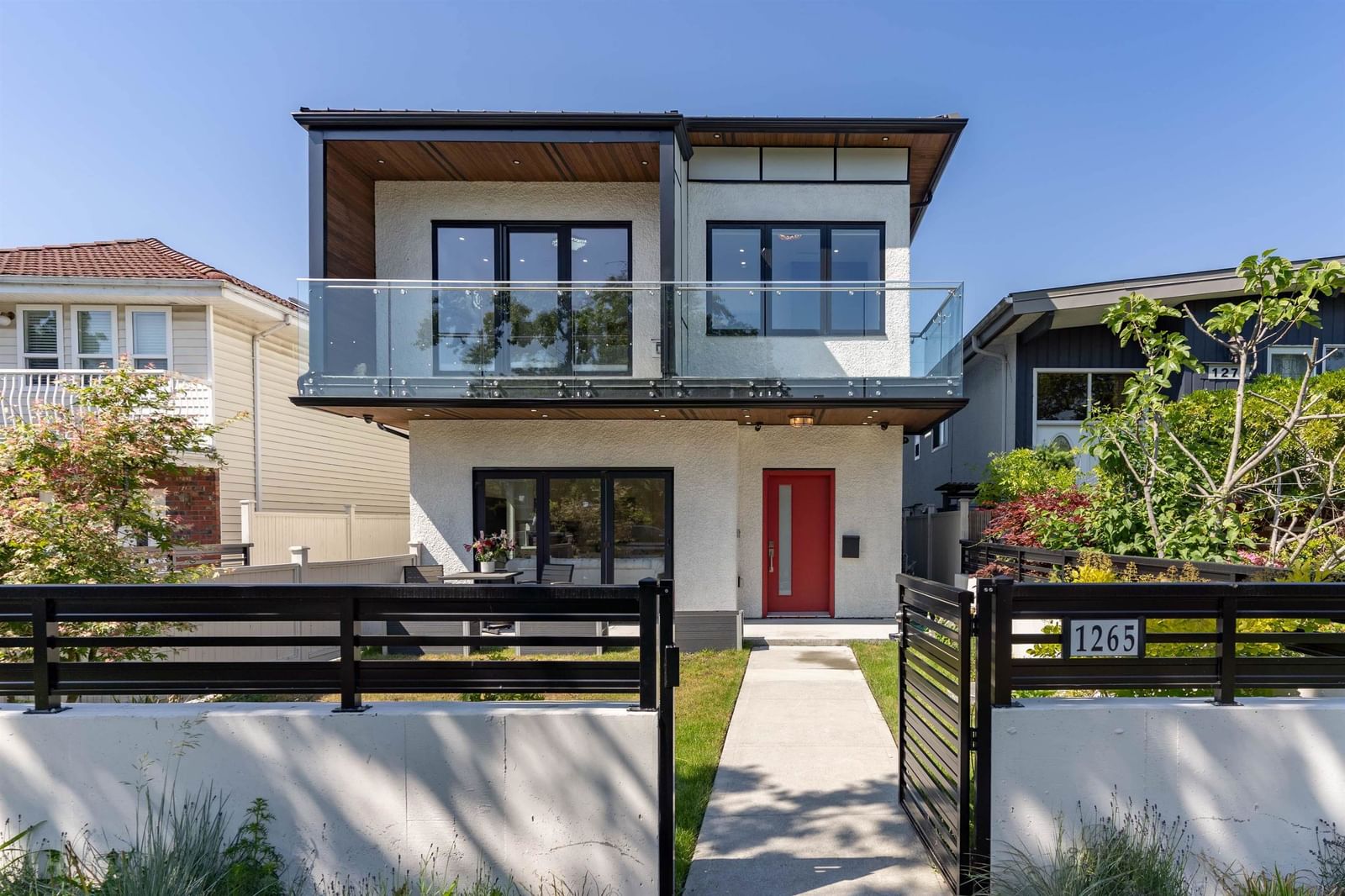 Listing Image 1
