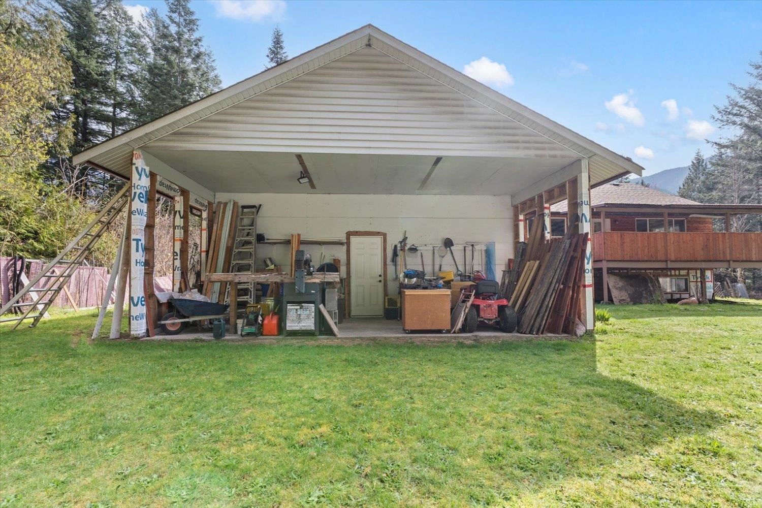 Listing Image 14