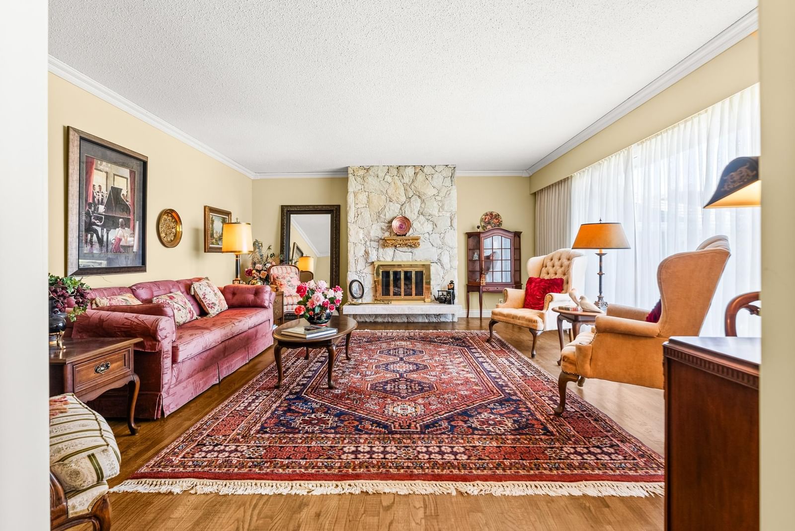 Listing Image 9