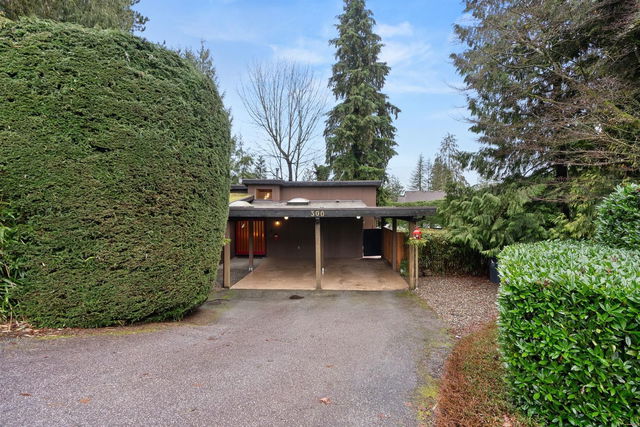 300 Loach Place