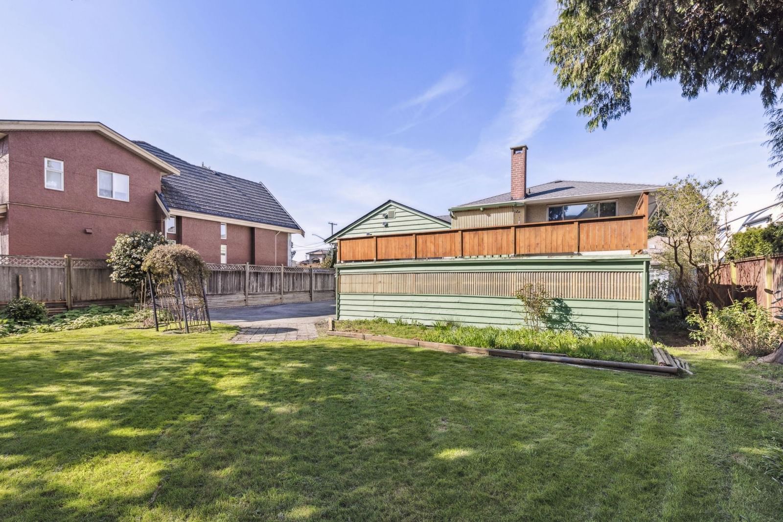 Listing Image 17