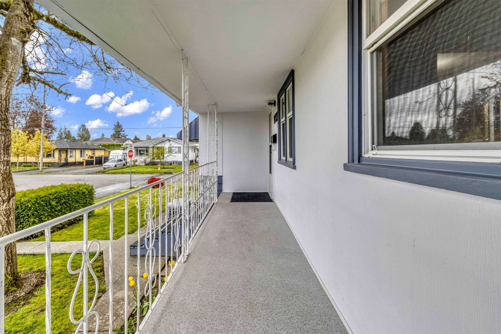 Listing Image 6
