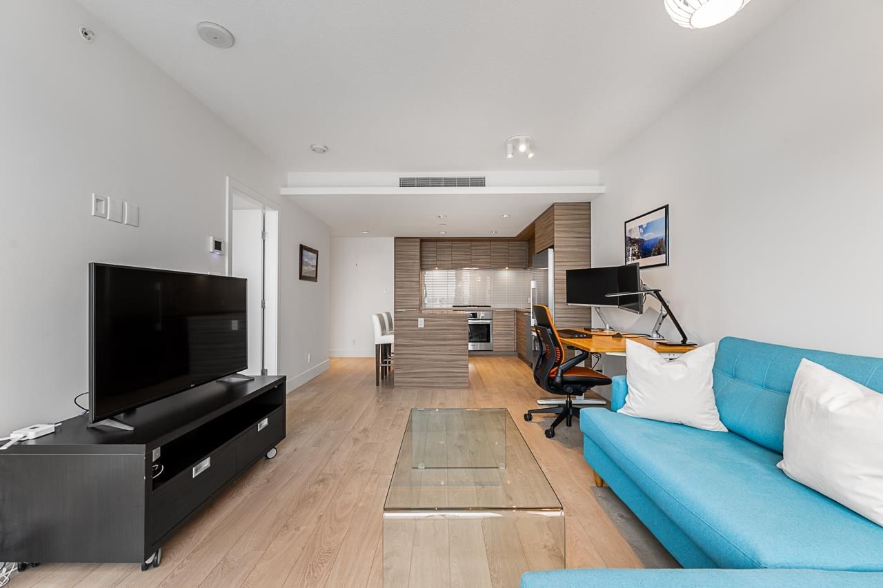 Listing Image 12