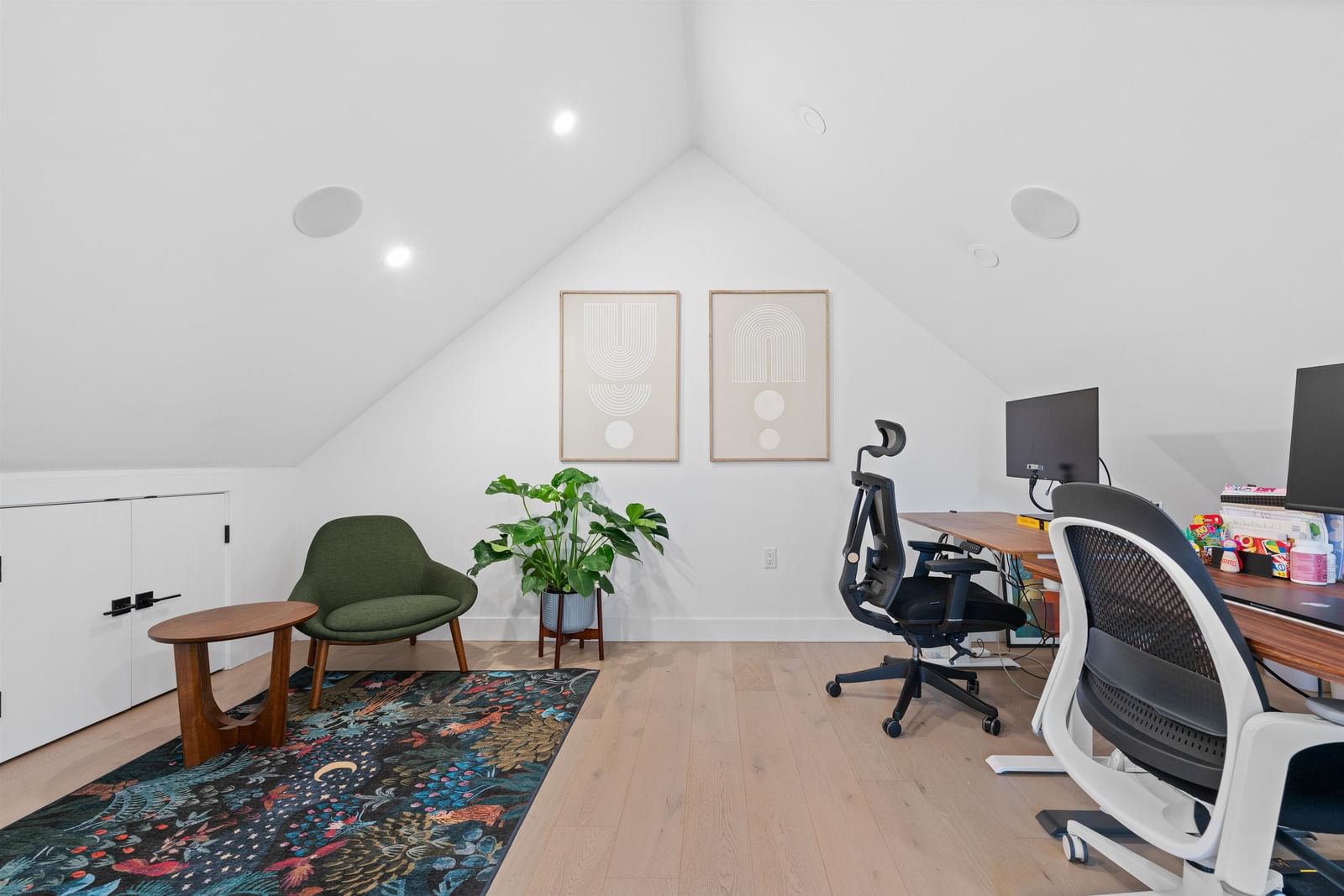 Listing Image 33
