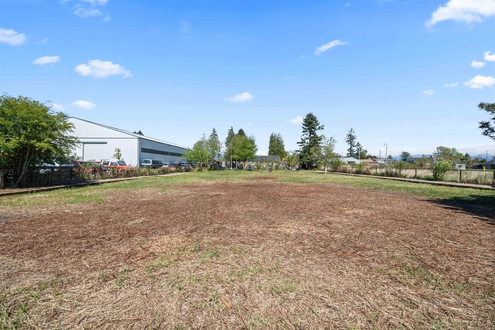 Listing Image 29