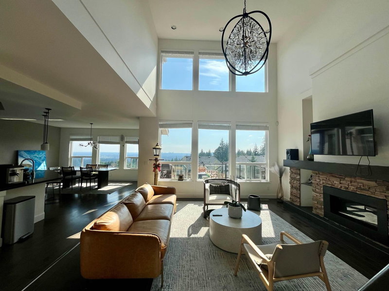 3492 Bishop Place, Coquitlam, V3E 0K2 | Image 2