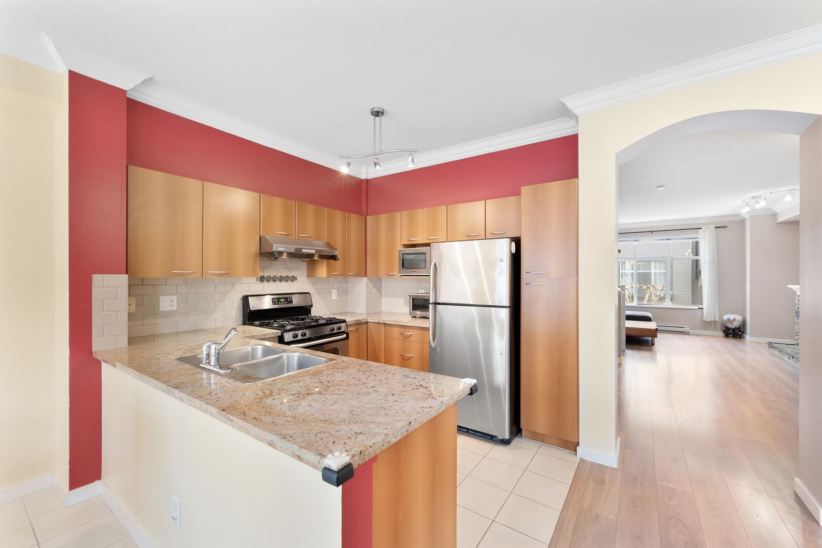 Listing Image 13