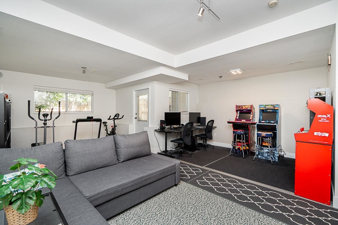Listing Image 21