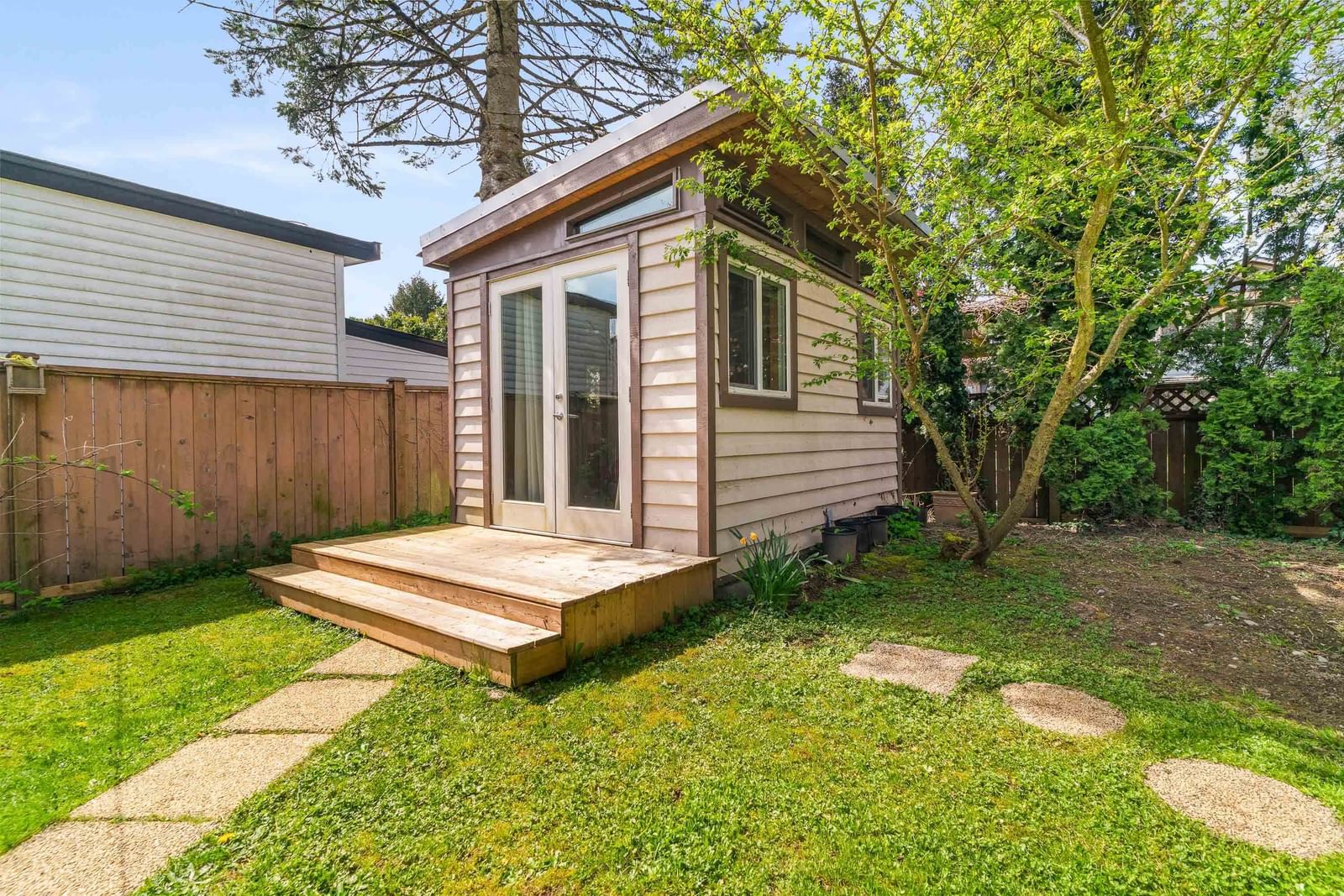 Listing Image 18