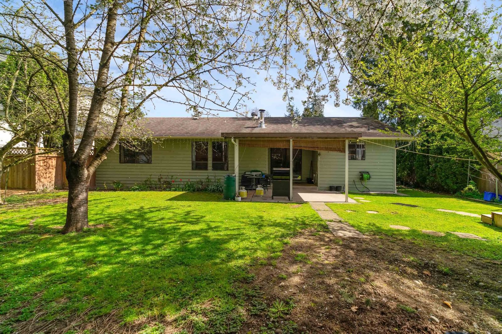 Listing Image 20