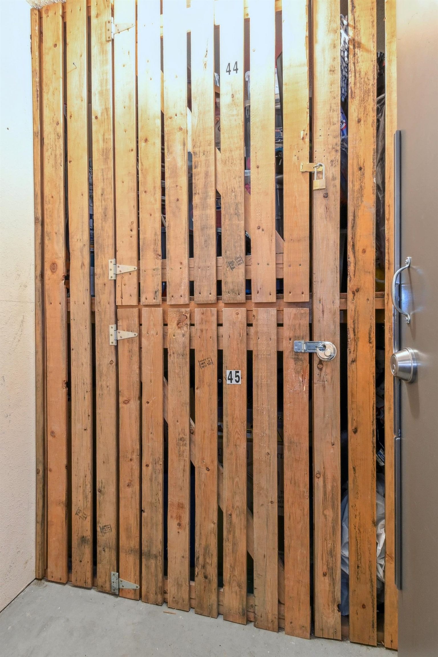 Listing Image 17