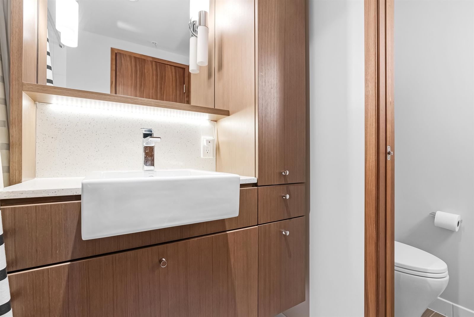 Listing Image 26