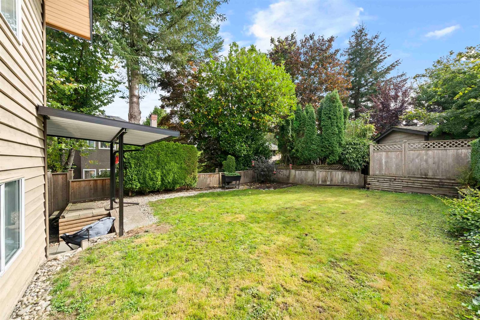 Listing Image 38