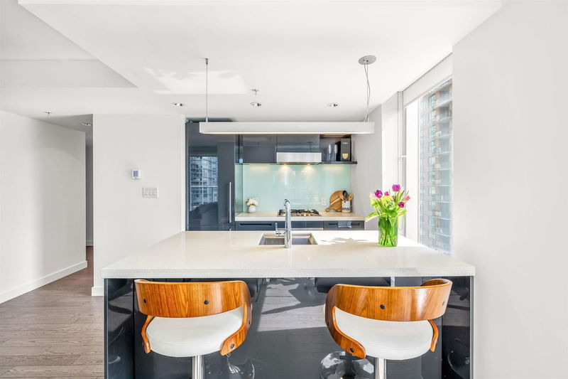 777 Richards Street #1512, Vancouver, British Columbia