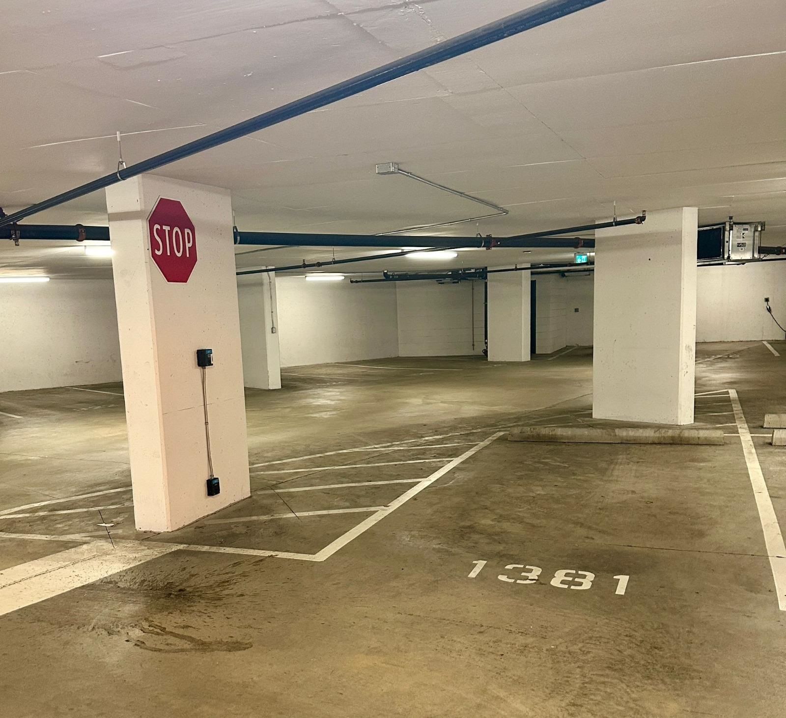 Listing Image 15
