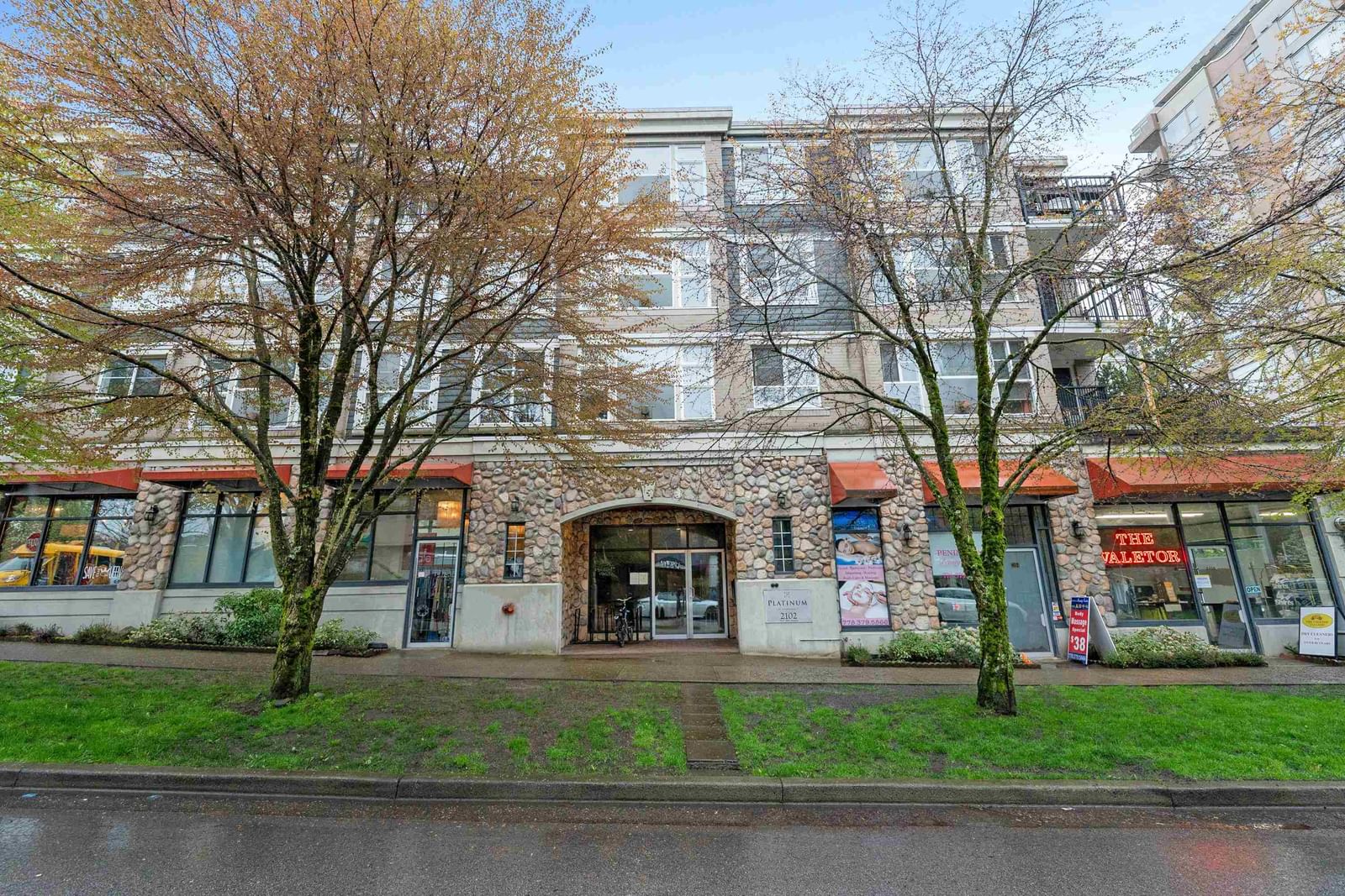 Listing Image 1
