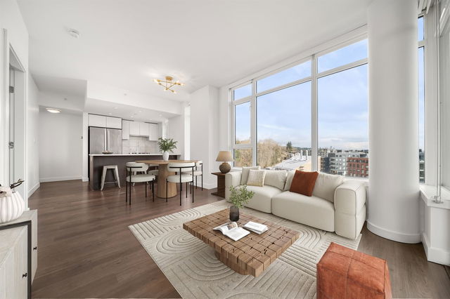 718 - 3557 Sawmill Crescent