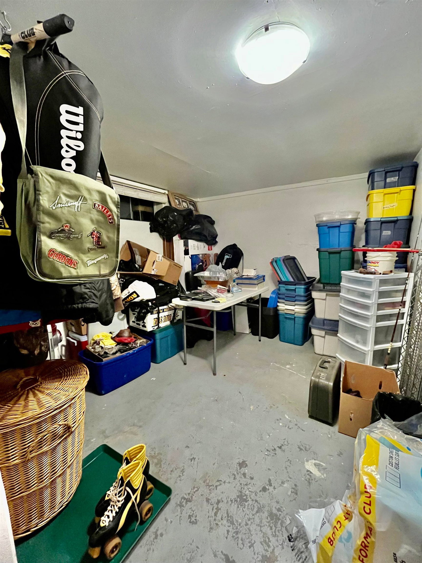 Listing Image 6