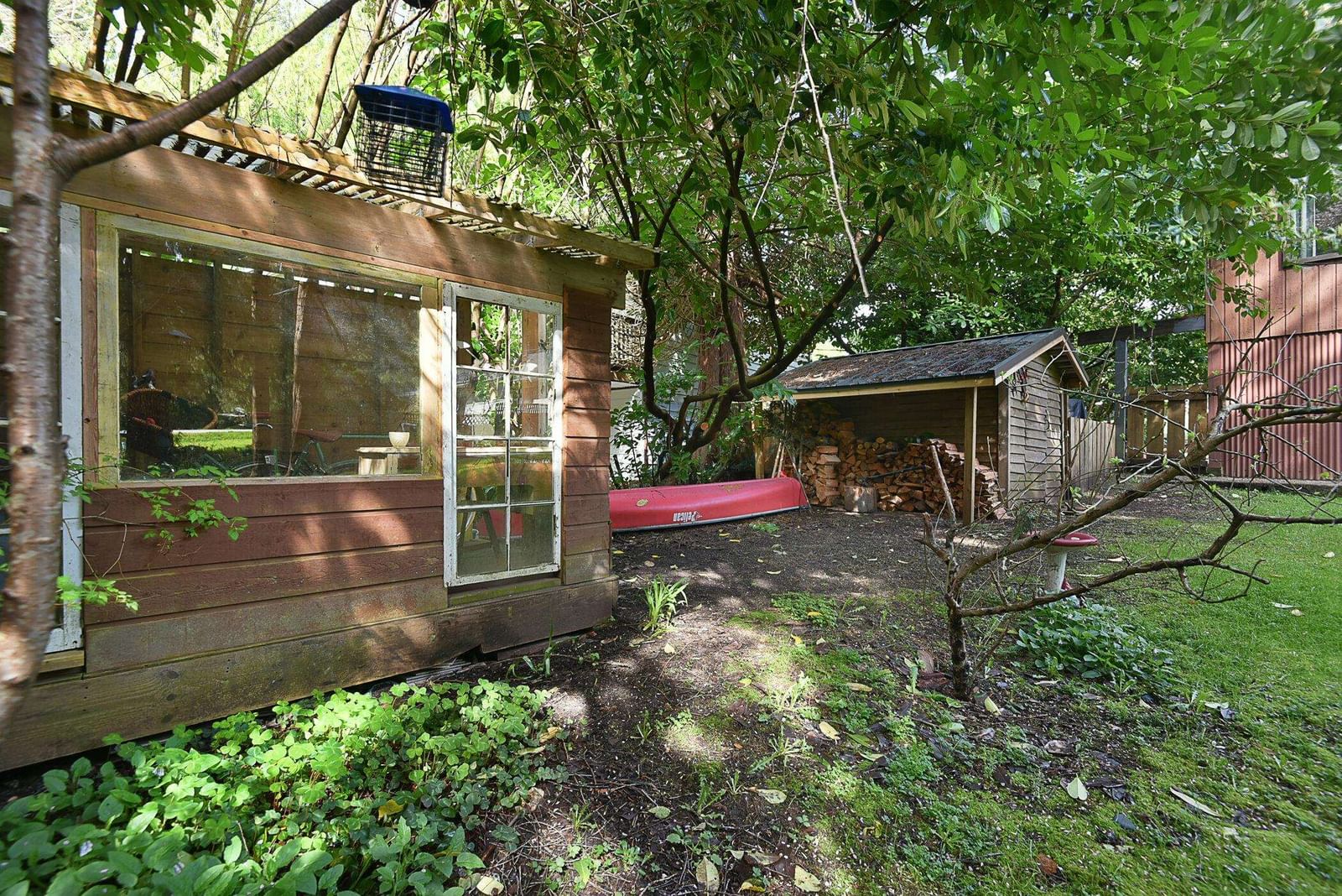 Listing Image 16